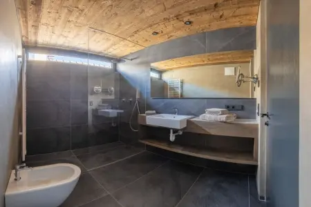 Köfele Lodge, maison 4 pers. avec piscine à Partschins : photo 11