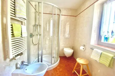 Maison 1 chambre avec jardin paysager à St. Ulrich : photo 11
