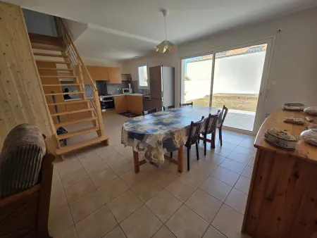 Maison 8 pers. avec terrain de pétanque, 400m plage : photo 8