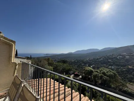 Location appartement à La Croix Valmer, Appartement climatisé, vue mer - 4 pers.