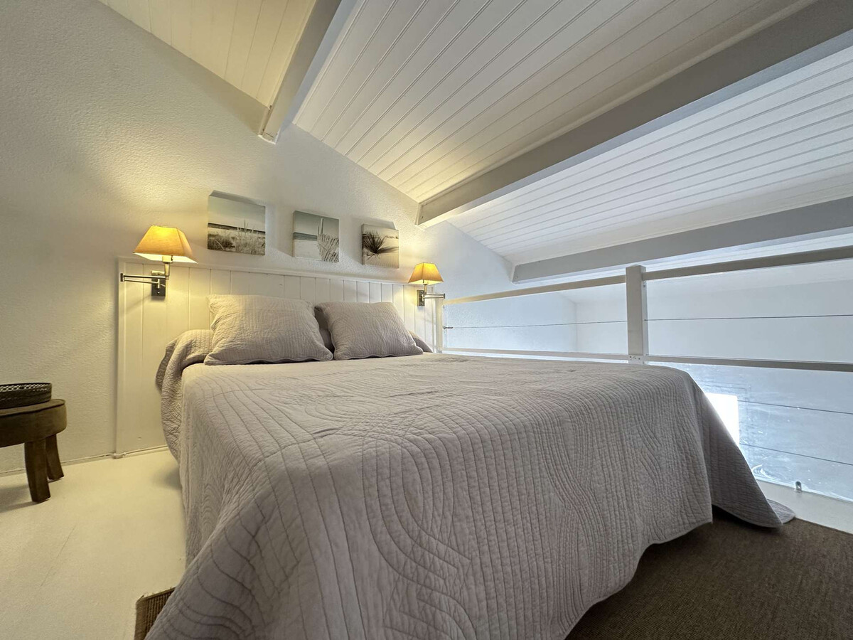 Appartement 4 pers. avec mezzanine à Saint-Martin-de-Ré - Photo 2