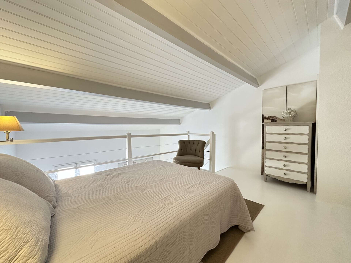 Appartement 4 pers. avec mezzanine à Saint-Martin-de-Ré - Photo 12