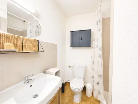 Studio cabine 25m² face plage à Sète, parking : photo 6
