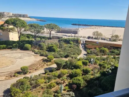 Studio cabine 25m² face plage à Sète, parking : photo 17