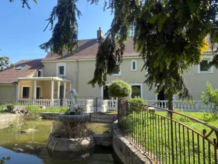 Ô fil de l'eau : gîte 10 pers. au bord de la Bienne : photo 1