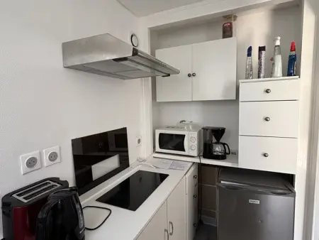 Appartement 2 pièces avec terrasse près de la plage