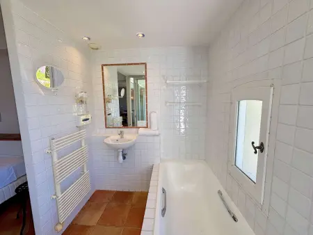 Appartement climatisé Golf & Piscine à Saint-Cyr-sur-Mer : photo 11
