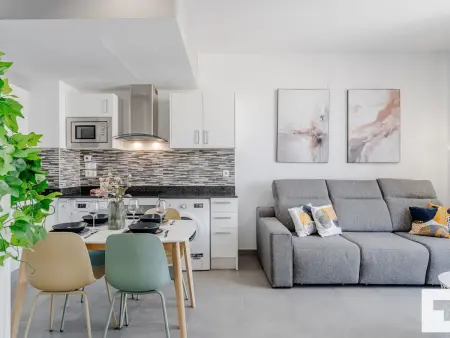 Appartement 4 pers. au cœur de Calp, 50m de la plage : photo 8