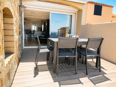 Appartement 55m² aperçu mer et piscine à Collioure : photo 8