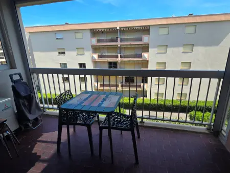 Studio climatisé avec balcon sud à Sainte-Maxime : photo 3