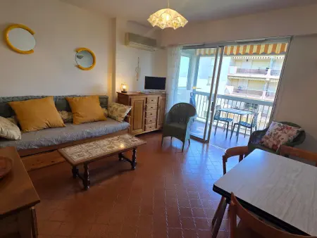Studio climatisé avec balcon sud à Sainte-Maxime : photo 7