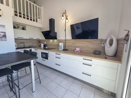 Studio mezzanine 4 pers. avec terrasse - Cap d'Agde : photo 4