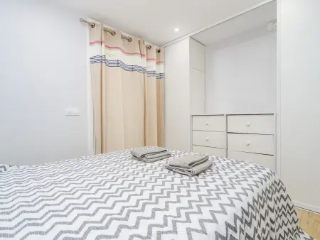 Appartement 4 pers., 2 chambres, clim - Roses : photo 17