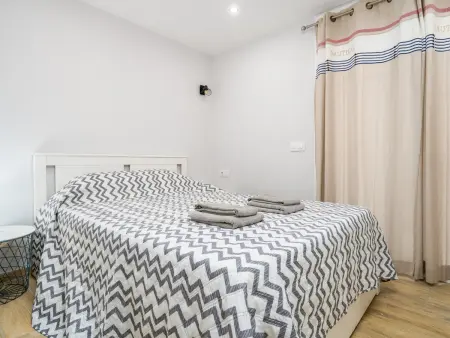 Appartement 4 pers., 2 chambres, clim - Roses : photo 22