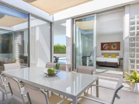Villa avec piscine privée 8x4 m à Puigderrós, 6 personnes : photo 7