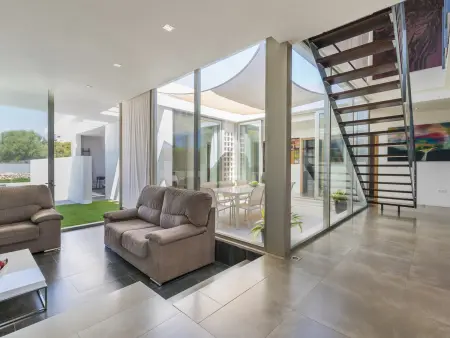 Villa avec piscine privée 8x4 m à Puigderrós, 6 personnes : photo 10