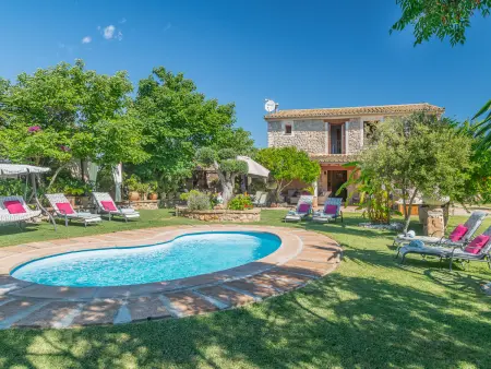 Location gite à Inca, Maison accueillante avec piscine privée - 6 pers.