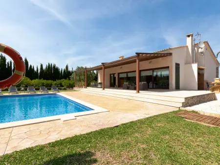 Gîte Inca 5 pers. : piscine privée et vue montagne : photo 14