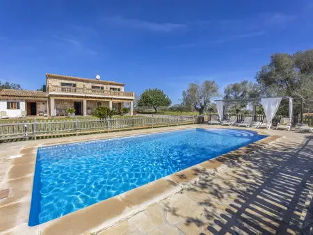 Location gite à Santa Margalida, Domaine avec piscine et climatisation - 8 pers.
