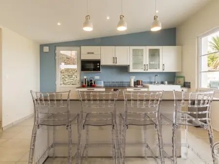 Maison rénovée face au port de Diélette - 6 pers. : photo 4