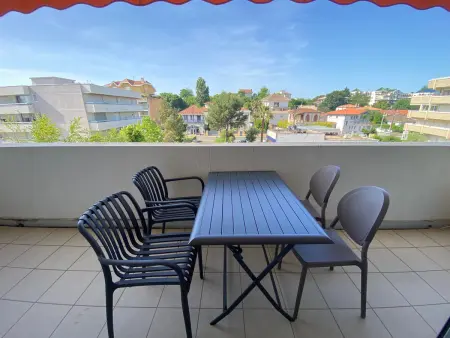 T2 32 m² terrasse sud, accès direct plage Eyrac : photo 6