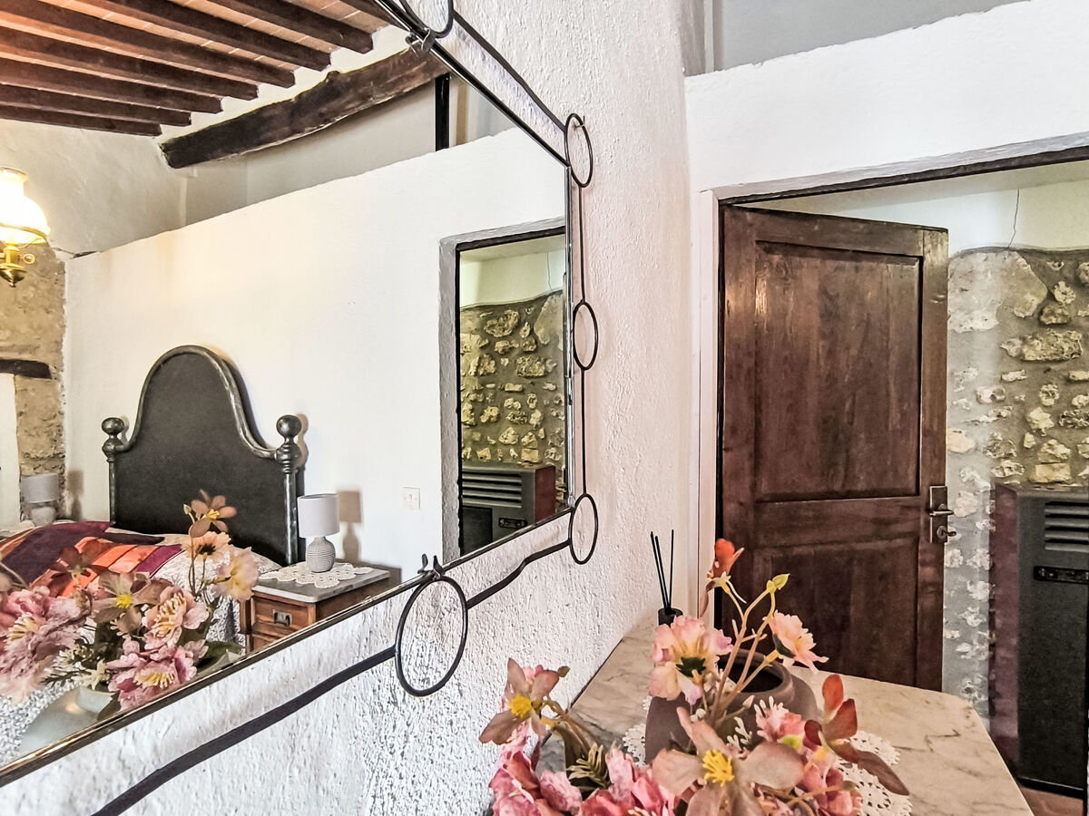 Shelter in the Heart of Tuscany – Maison Prata - Photo 18