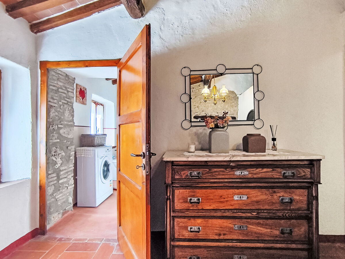 Shelter in the Heart of Tuscany – Maison Prata - Photo 19