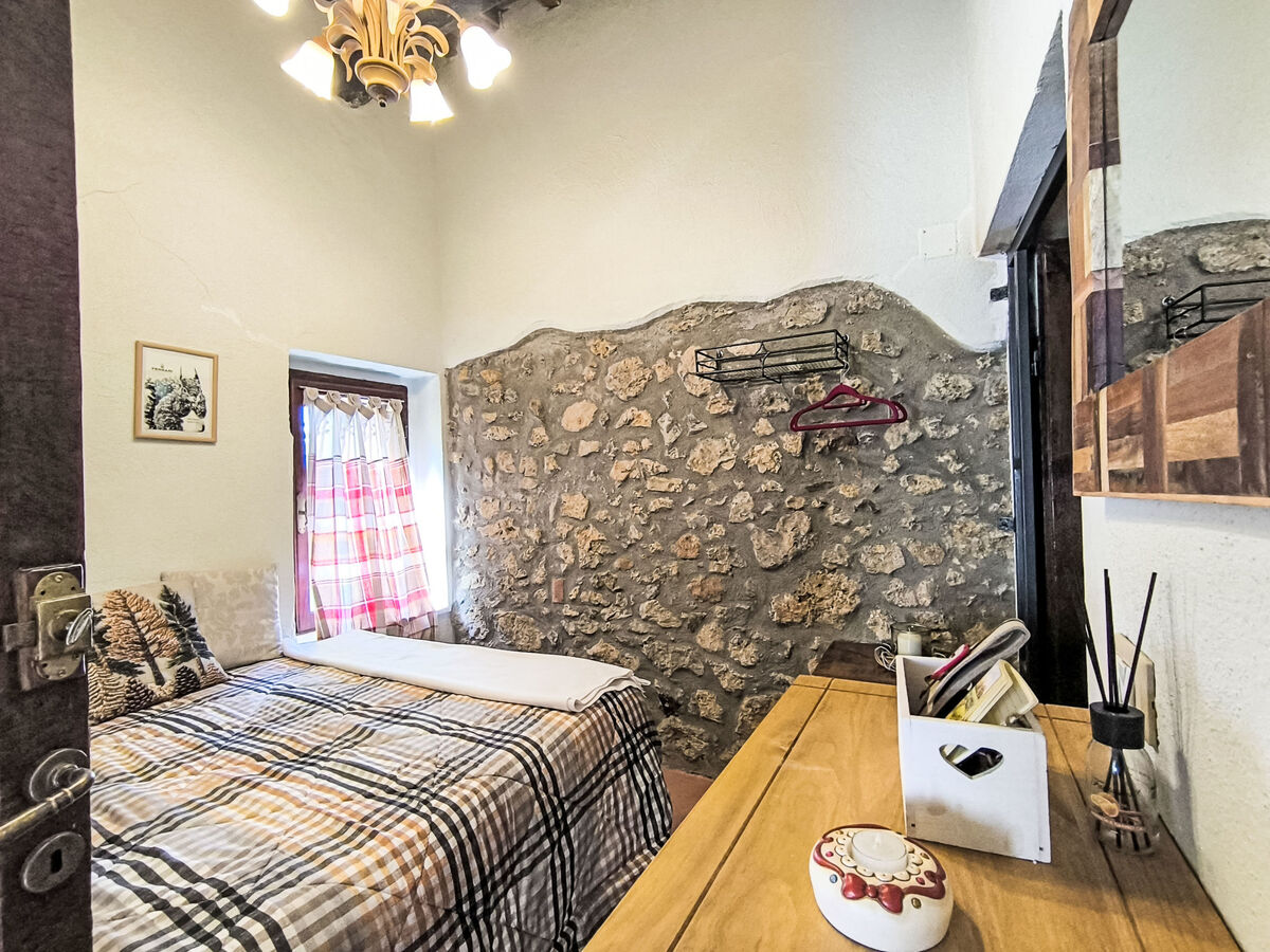 Shelter in the Heart of Tuscany – Maison Prata - Photo 21