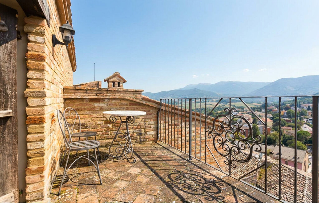 Maison 300m² en pierre à Sarnano, vue Sibillini - Photo 4