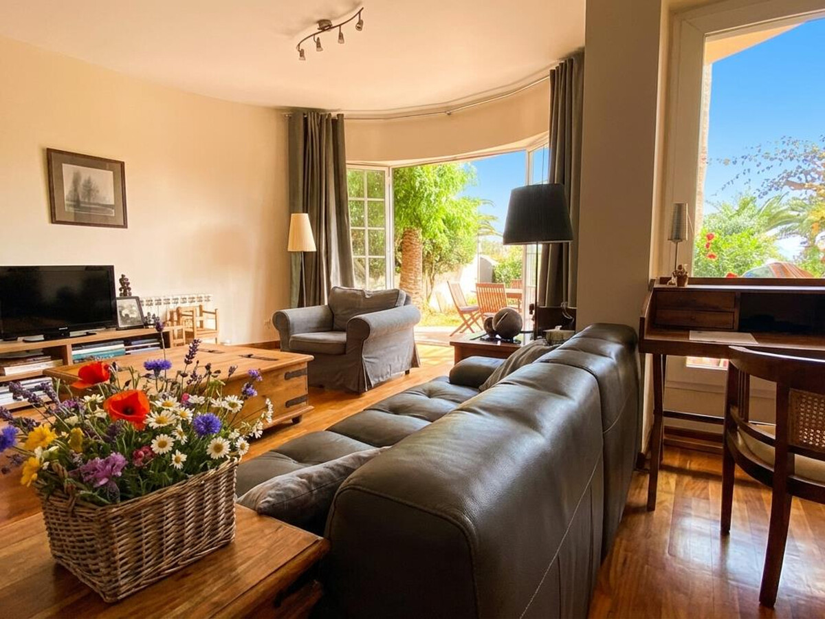 Villa Corfou Sitges : 4 chambres, piscine et tennis - Photo 9