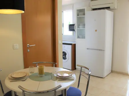 Appartement 2 chambres climatisé à 550 m de la plage : photo 6