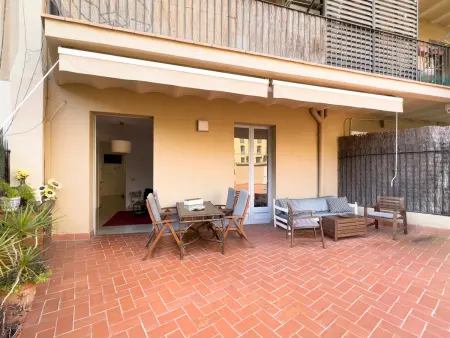 Appartement Eixample avec terrasse et hamacs - Barcelone : photo 1