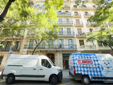 Appartement Eixample avec terrasse et hamacs - Barcelone : photo 25