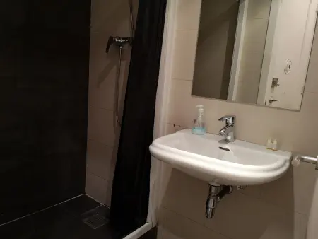 Appartement 40m² centre Barcelone, près Passeig de Gracia : photo 13