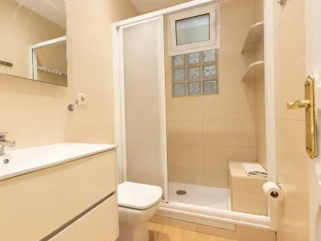 Appartement 4 chambres Eixample, 7 personnes, climatisé : photo 18
