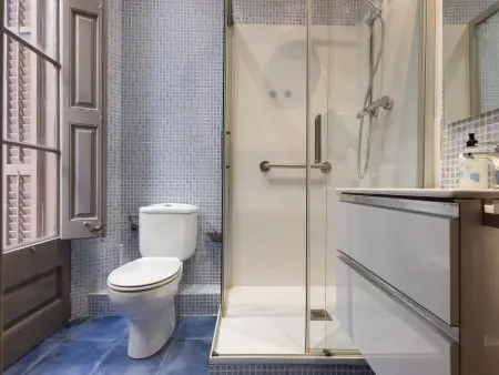 Appartement 2 ch avec balcon, Gracia Barcelone : photo 7