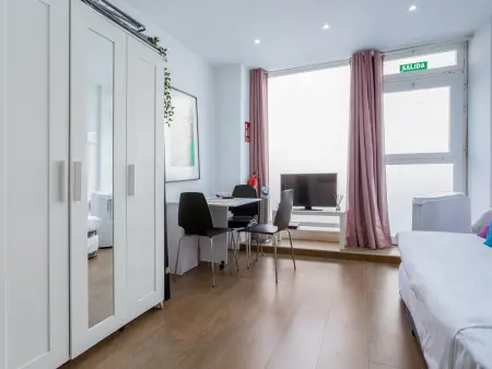 Location appartement à Madrid, Studio climatisé au rez-de-chaussée - 2 pers.