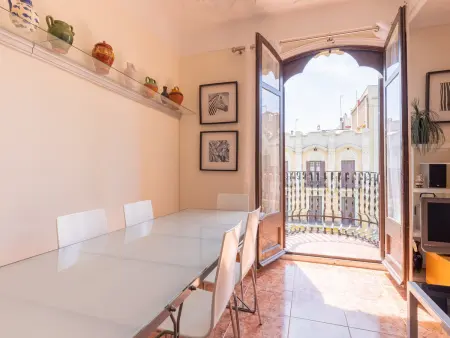 Appartement moderniste Eixample, 5 pers., balcon : photo 5
