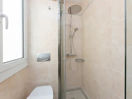 Appartement moderniste Eixample, 5 pers., balcon : photo 9