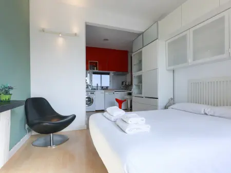 Studio 30m² avec terrasse 20m² - Barcelone centre : photo 3