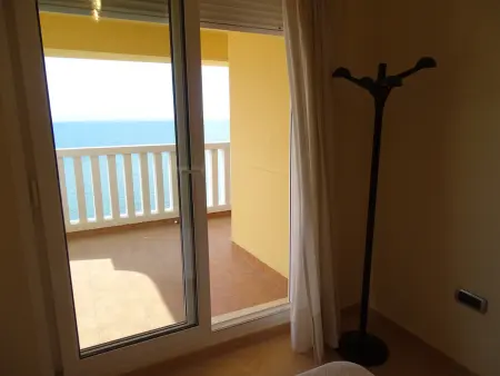 Appartement 45 m² vue mer front de plage, 5 pers. : photo 8