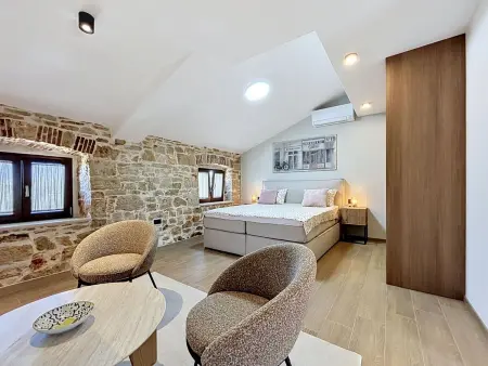 Maison Dariocchi à Kaštelir, piscine privée : photo 21