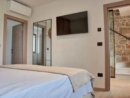 Maison Dariocchi à Kaštelir, piscine privée : photo 30