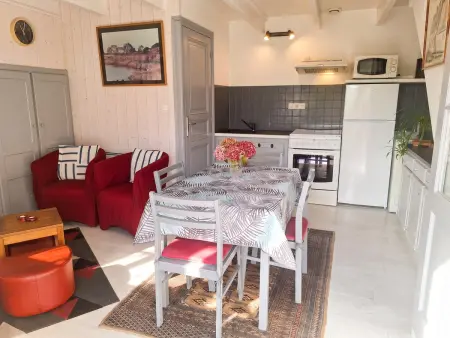 Maison avec jardin et terrasse à Trédrez-Locquémeau, à deux pas des plages : photo 6