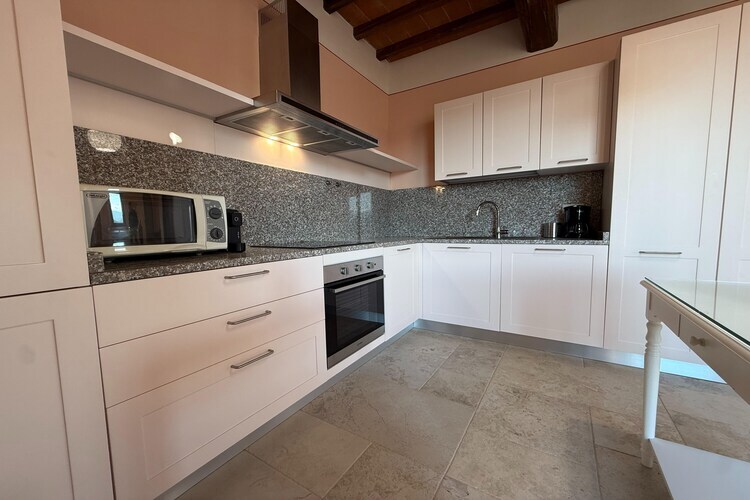 Vecchio Olmo, maison 18 personnes avec piscine à débordement - Photo 3