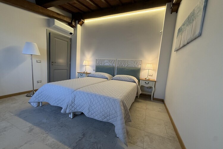 Vecchio Olmo, maison 18 personnes avec piscine à débordement - Photo 4