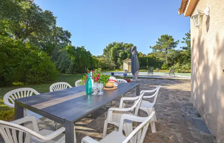 Maison 10 personnes avec piscine privée en Corse : photo 2