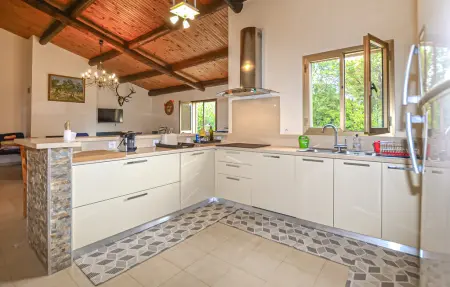 Maison 10 personnes avec piscine privée en Corse : photo 6