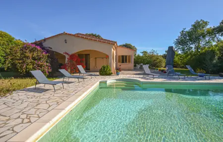 Maison 10 personnes avec piscine privée en Corse : photo 9