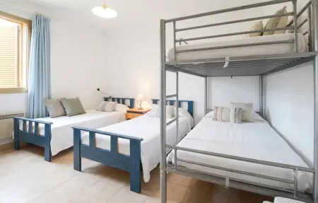 Maison 10 personnes avec piscine privée en Corse : photo 24